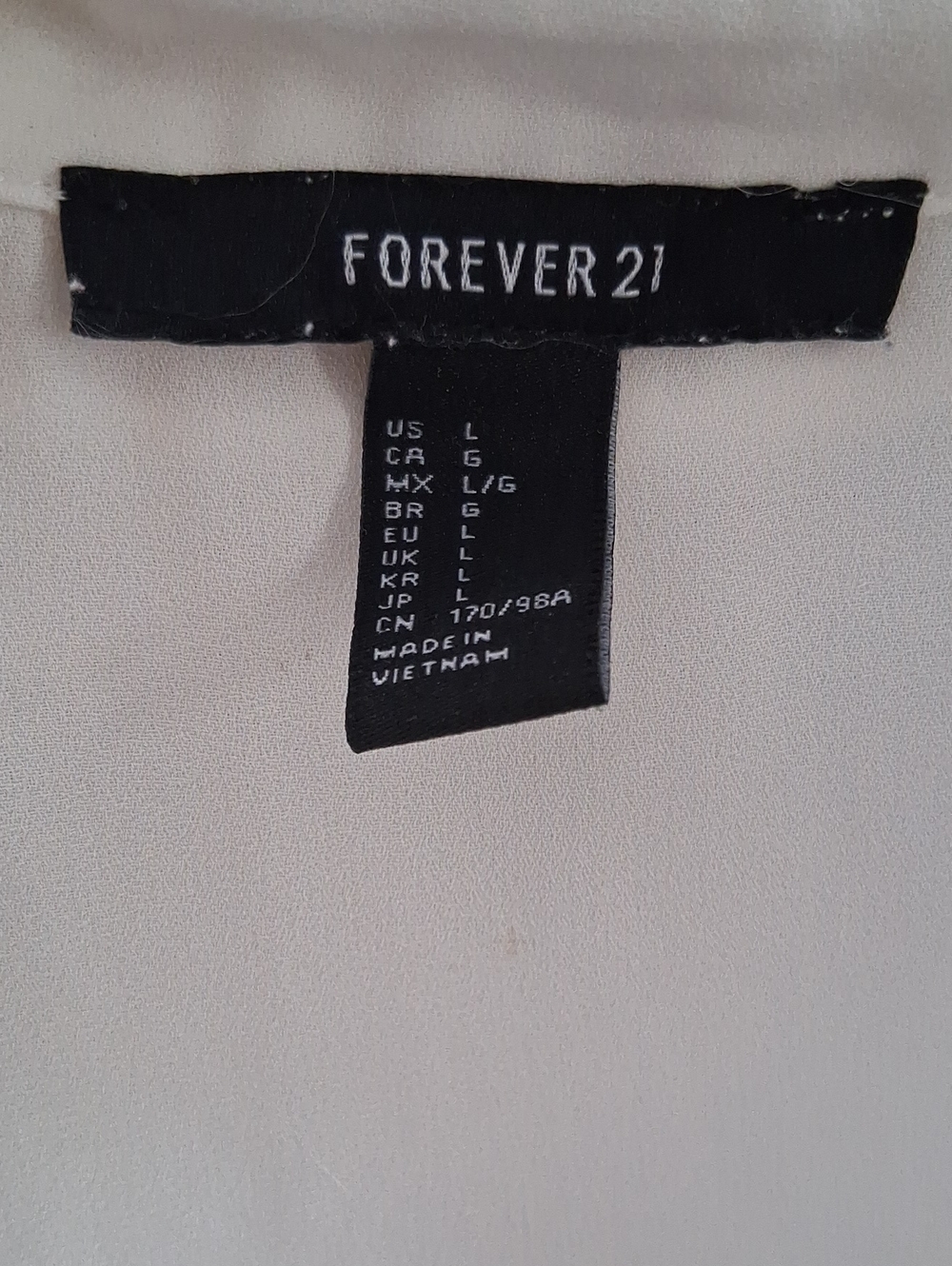 5/$13 Forever 21 button-front bouse - Picture 4 of 4